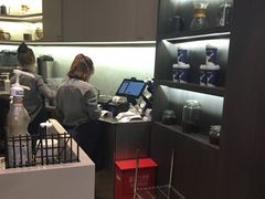 -瑞幸咖啡(平安滨江金融中心店)