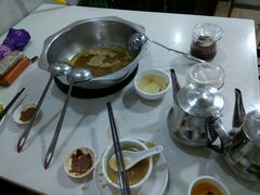 -粤潮牛肉火锅店(江南大道店)