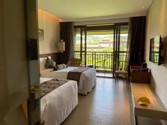 -西双版纳融创皇冠假日度假酒店