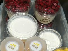 -皇冠幸福里动物奶油生日蛋糕(万达店)