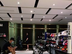 -银吉姆健身(恒隆馆)