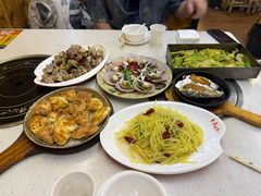 -老东镇啤酒屋海鲜加工·蒸汽海鲜·海鲜烧烤(台东店)