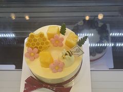 -花花卷卷·鲜食蛋糕(静安久光百货店)