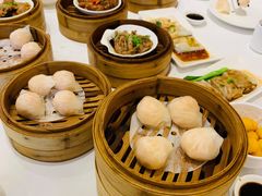 -万龙洲海鲜(大兴绿地缤纷城店)