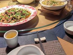 -卞氏菜根香(青羊万达店)