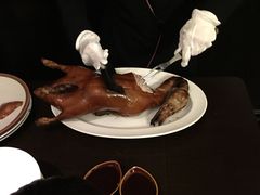 片皮鸭-東海海鲜酒家(中信广场店)