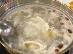 -龙泉人椰子鸡·糟粕醋·地标海南菜(龙昆南店)