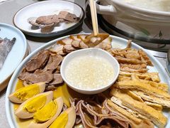 -四点金粥底火锅(沂州里店)