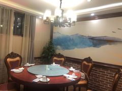 包厢-姜君·千岛湖鱼头馆(浦东大道店)
