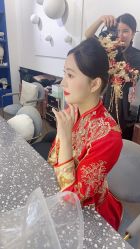 -艾米丽婚纱礼服