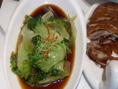 -梅利汴京烤鸭•开封豫菜地标店(东大街店)