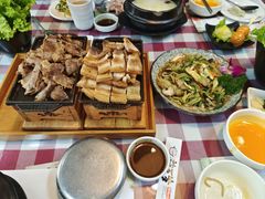 -益百岁牛尾汤(香山路店)