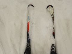 -乔波室内滑雪场