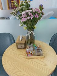 -靓芙泉专研痘痘肌