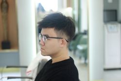 -发饰美男士增发补发假发定制店