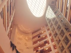 -阿纳迪酒店·秘境西餐厅