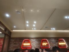 -铁胖子口碑长沙菜·龙虾烧烤(赤岗社区店)