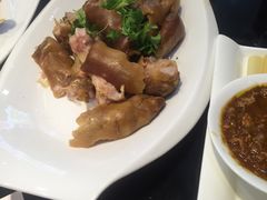-老码头黑皮肘子锅包肉熏酱水饺(文政街店)