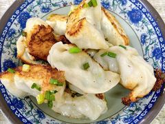 -无名氏宵夜小摊(祝家三姐妹馄饨店)