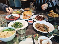 -大树餐厅(红旗街万达店)