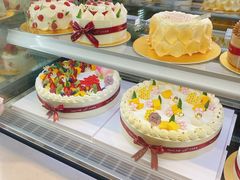 -花花卷卷·鲜食蛋糕(静安久光百货店)