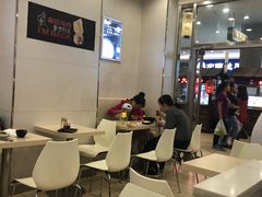 大堂-满宝馄饨(龙之梦店)