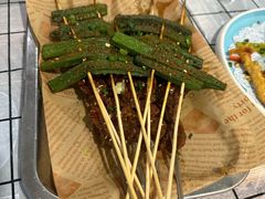 -顶峰夜宴·龙虾烧烤大排档(九江学院店)