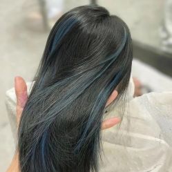 -丝语萱形象