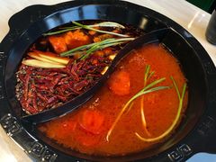-围炉·川味鲜货火锅(万达珍珠坊店)