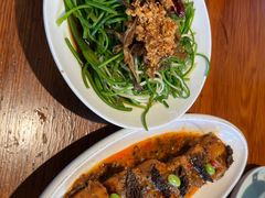 -菌自由丨野生菌火锅特色庭院餐厅(丽江古城店)