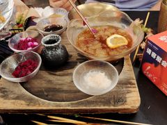 -何师烧烤Pro ·江湖川菜·小龙虾·精酿啤酒(太古里旗舰店)