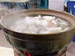-雄伟美食(高沙中街店)