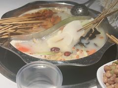 -佰人王串串香火锅(洋珠巷店)