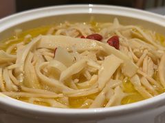 -桂满陇·手作小笼包&江南叫花鸡(中山公园店)