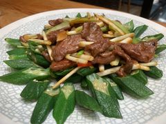-渝半城经典川粤菜(重庆天地店)