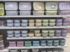 -名创优品(山东青岛华润万象城店)