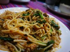 -香巴拉云南餐厅(华莱坞店)