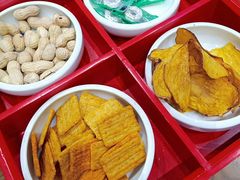 -黄泥岗·地道湖北菜(奥特莱斯店)