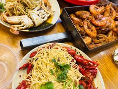 -老东镇啤酒屋海鲜加工·蒸汽海鲜·海鲜烧烤(台东店)
