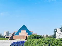 -上海市龙华烈士陵园