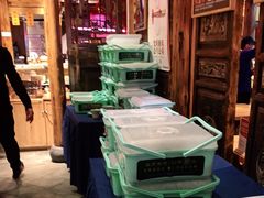 -野山舂·贵州现舂酸汤火锅(鸿通城店)