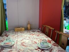 -川流不息·地道川菜·小龙虾(新松江路店)
