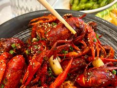 -肥肥虾庄·金牌油焖大虾(杨园滨江时代walk店)