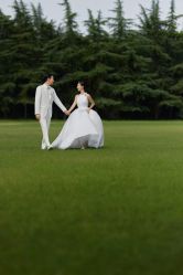 -至臻微拉婚纱摄影