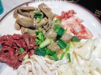 正宗柳州风味的螺蛳煲&amp;牛杂煲