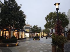 -比斯特上海购物村精品奥特莱斯