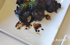 Black Pepper Garlic Beef Cubes