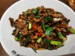 -富正毅三下锅·湘西韵味(天门山索道店)