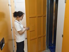 -安东易迷你自助仓储寄存仓库(杨浦店)