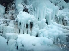 -大平台龙居瀑布旅游区